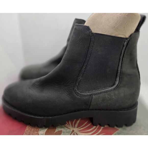 Thursday Boot Company Womens Black Matte Leather Legend Chelsea * Size 10 Fits 9